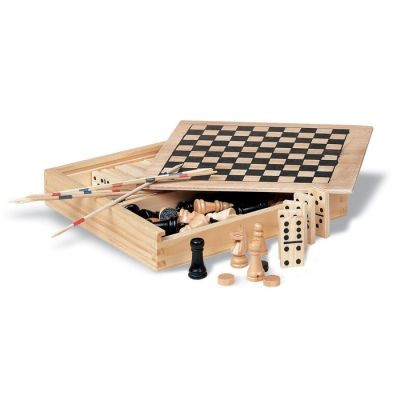 4 GAMES in Wood Box in Brown