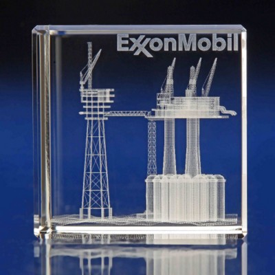 OIL RIG AWARDS & PAPERWEIGHT CRYSTAL GLASS GIFT IDEA