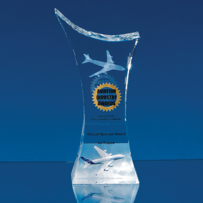 21CM OPTICAL CRYSTAL POINTED SLOPE AWARD