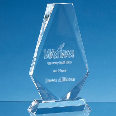 25CM OPTICAL CRYSTAL CROPPED ICEBERG AWARD