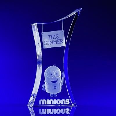CRYSTAL GLASS 3D SCULPTURED AWARD OR TROPHY AWARD