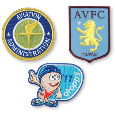 EMBROIDERED TWILL BADGE