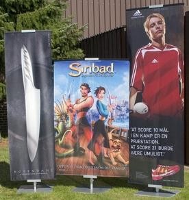 ROLL UP EXHIBITION BANNER STAND