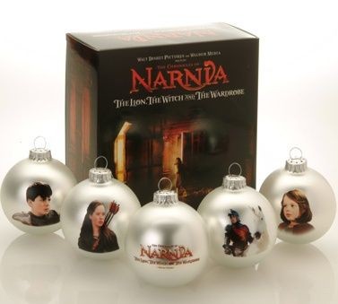 BESPOKE GLASS PROMOTIONAL BAUBLE SET