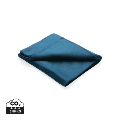 FLEECE BLANKET in Pouch in Navy