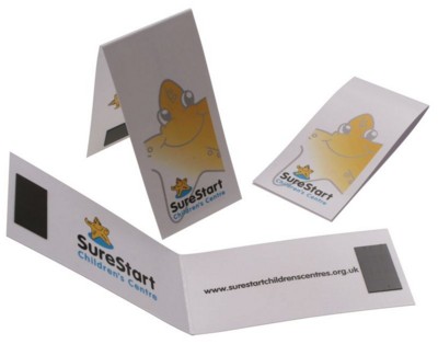 MAGNETIC FOLDING BOOKMARK