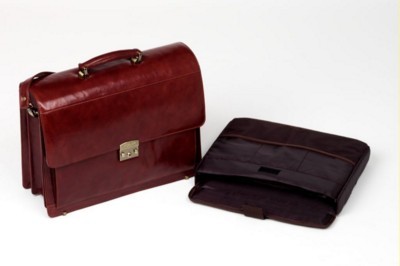 ATTACHE CASE
