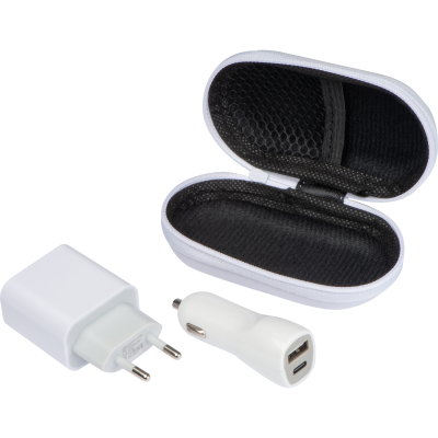 USB + C-TYPE TRAVEL SET in White 