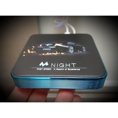 CANDY 2 - 2-IN-1 WIRELESS CHARGER & HIGH CAPACITY POWERBANK