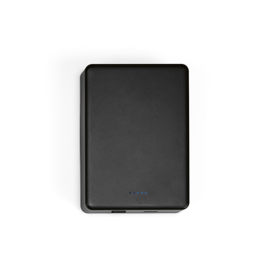 HOOKE POWERBANK in Black