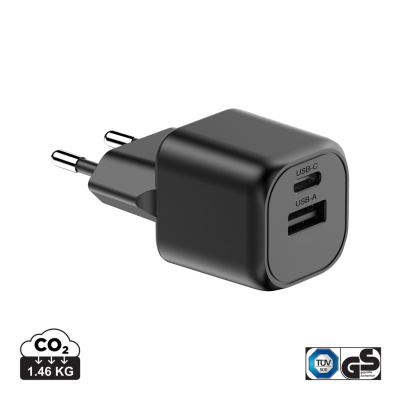 URBAN VITAMIN MONTEREY RCS RECYCLED PLASTIC 20W GAN CHARGER in Black
