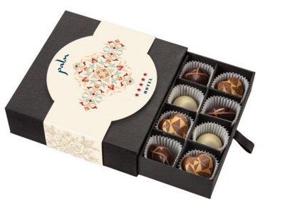 CHOCOLATE BOX with Pralines Sweets Moments