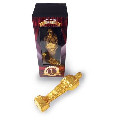 HIGH QUALITY MILK CHOCOLATE AWARD FIGURINE