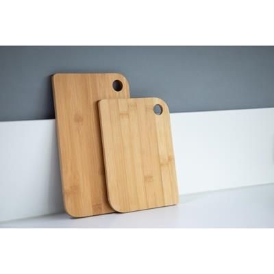 HIGH-QUALITY CHOPPING BOARD