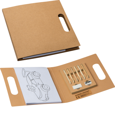 COLOURING BOOK in Brown 