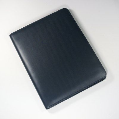 MALVERN A4 NON-ZIPPED FOLDER IN NAVY