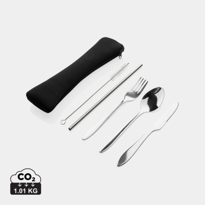 4 PCS STAINLESS STEEL METAL RE-USABLE CUTLERY SET in Silver
