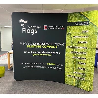MEDIUM FLEXI CURVE FABRIC DISPLAY WALL
