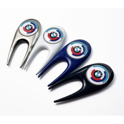 CONTEMPORARY GOLF DIVOT REPAIR TOOL with Removable Ball Marker