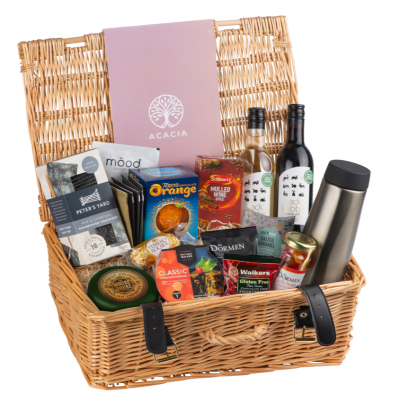 SIGNATURE WICKER CHRISTMAS HAMPER