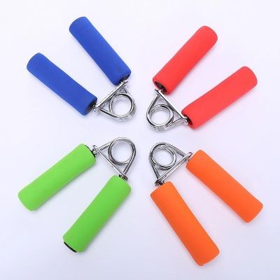 SQUEEZE RESISTANT HANDLE GRIPS EXERCISER