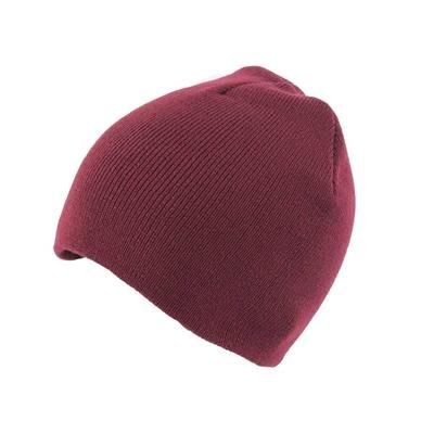 KNITTED SKI HAT WITHOUT TURN UP in Maroon