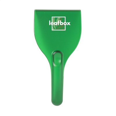 ONTARIO ICE SCRAPER in Green