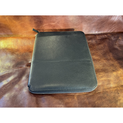 LEATHER TABLET SLEEVE