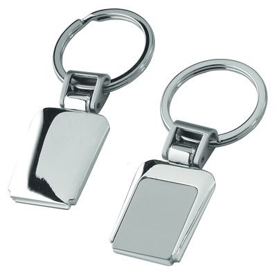 METAL KEYRING in Satin & Shiny Silver