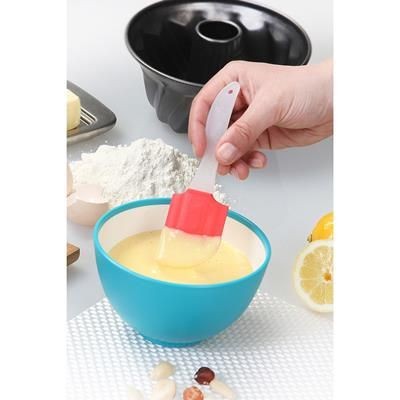 DOUGH SCRAPER LITTLE BAKERY