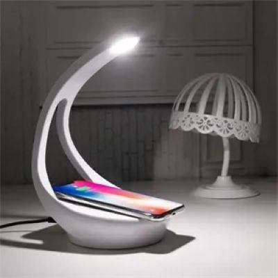 FAST QI CORDLESS CHARGER STAND LED DESK LAMP