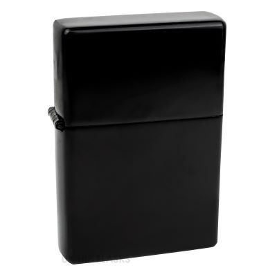 LARGE LIGHTER in Black