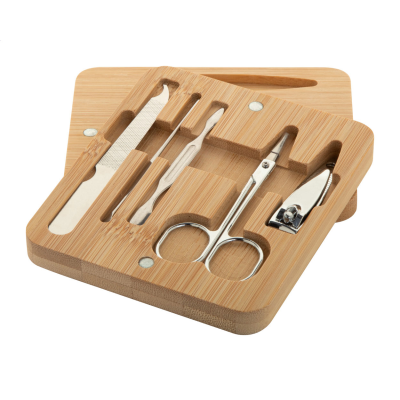 BAMBOO MANICURE SET in Natural