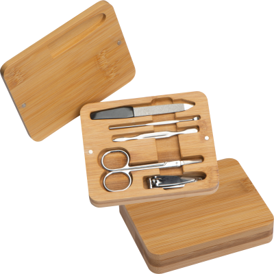 MANICURE SET in Bamboo Case in Beige 