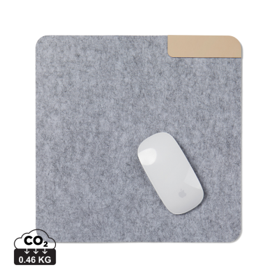 VINGA ALBON GRS RECYCLED FELT MOUSEMAT in Grey