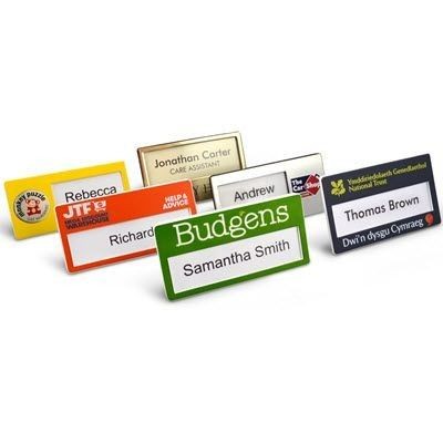 REUSABLE ESSENTIAL NAME BADGE