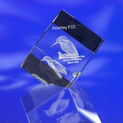 CUT CORNER GLASS CUBE