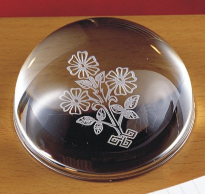 DOMED ROUND GLASS PAPERWEIGHT