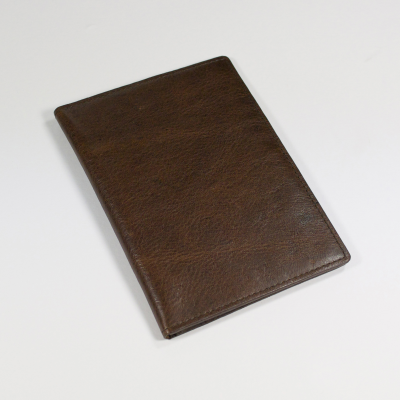 ASHBOURNE PASSPORT WALLET IN BROWN RFID