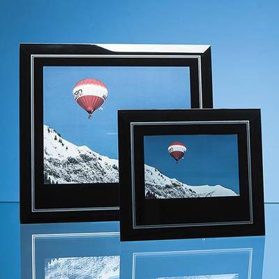 BLACK SURROUND WITH SILVER INLAY GLASS FRAME FOR 10 INCH x 8 INCH LANDSCAPE PHOTO; SKILLET: INC