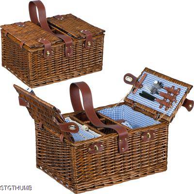 PICNIC BASKET FOR 4 PEOPLE in Brown