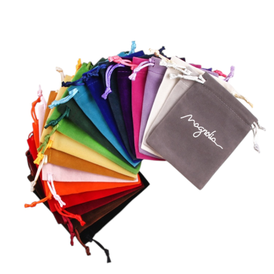 VELOUR DRAWSTRING POUCH