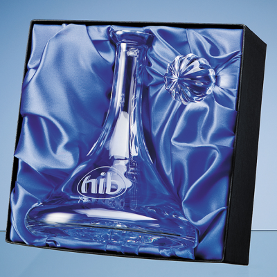 UNIVERSAL SHIPS DECANTER_&_BOWL SATIN LINED PRESENTATION BOX*
