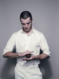 FINDEN & HALES THREE QUARTER SLEEVE CRICKET SHIRT