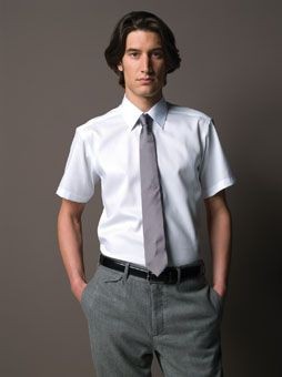 RUSSELL COLLECTION SHORT SLEEVE TAILORED ULTIMATE NON-IRON SHIRT