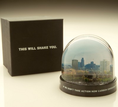 MODERN ROUND SNOW GLOBE SHAKER SNOW DOME SHAKER PAPERWEIGHT