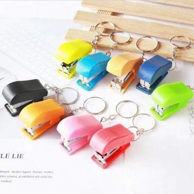 MINI STAPLER KEYRING CHAIN