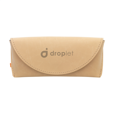 BONDED LEATHER SUNGLASSES POUCH in Beige