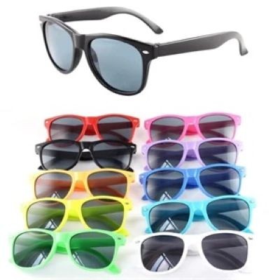 SOLID COLOR CLASSIC SUNGLASSES