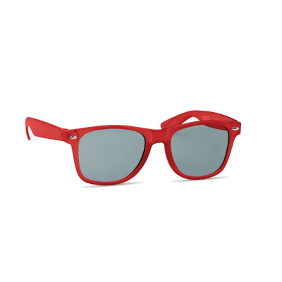 SUNGLASSES in Rpet in Transparent Red